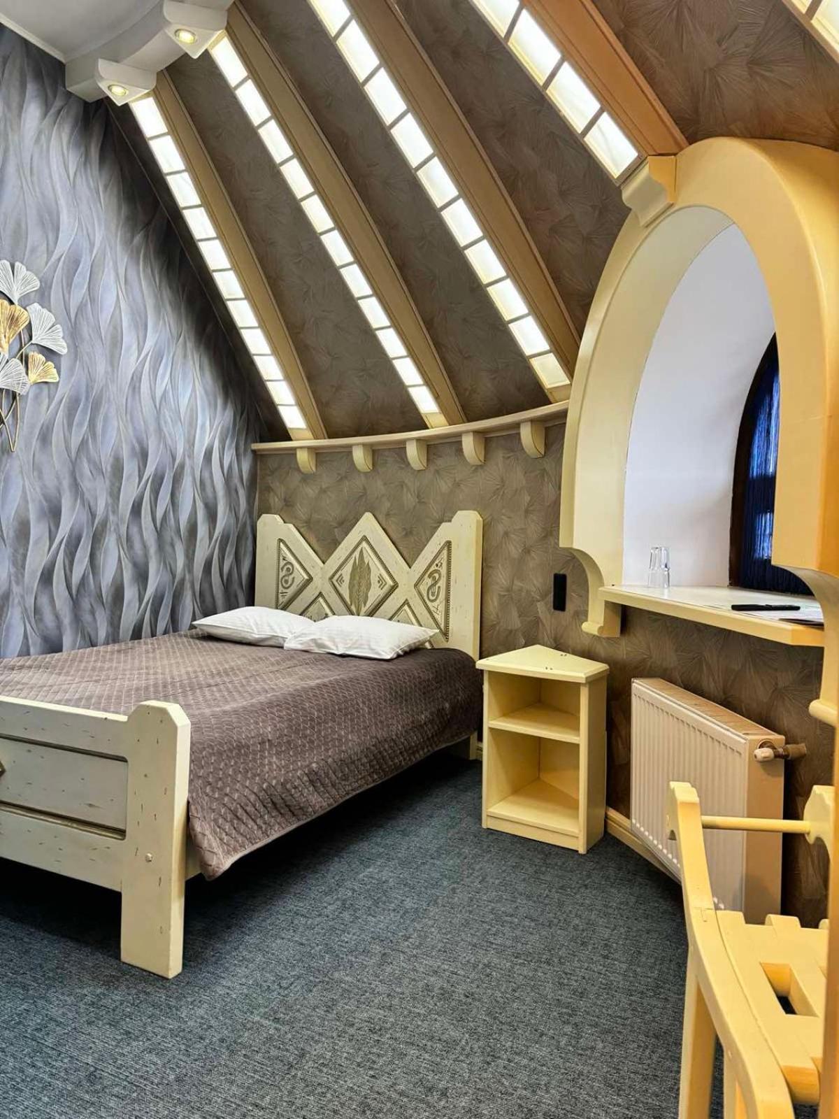 Hotel Veles Zolotonosha Ngoại thất bức ảnh